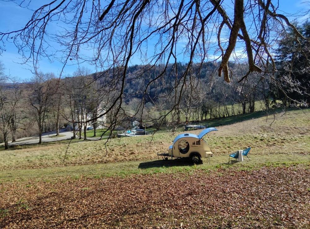 Monchateau Etoile, Hebergement Insolite Avec Spa Merlas 객실 사진